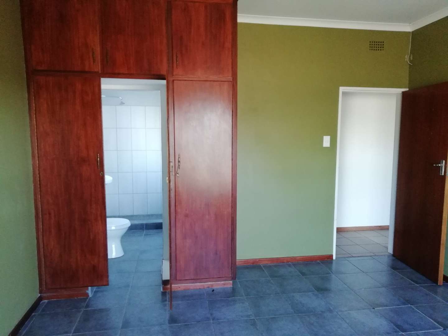 4 Bedroom Property for Sale in Flora Park Northern Cape